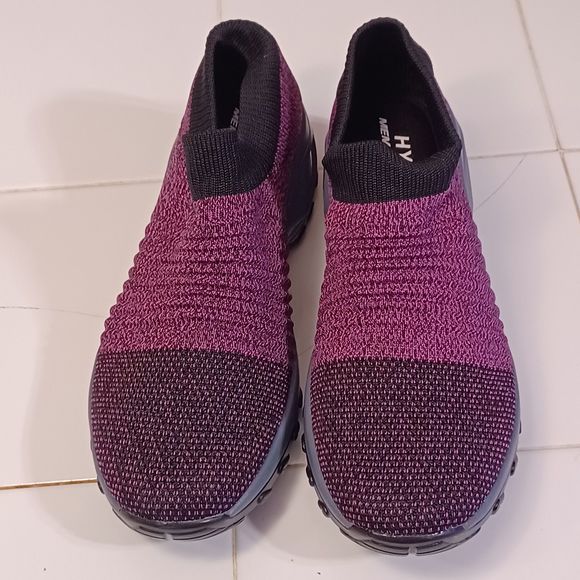 Hyperboost Women's Slip-on Sneakers, Size 9, Purple - Picture 1 of 10